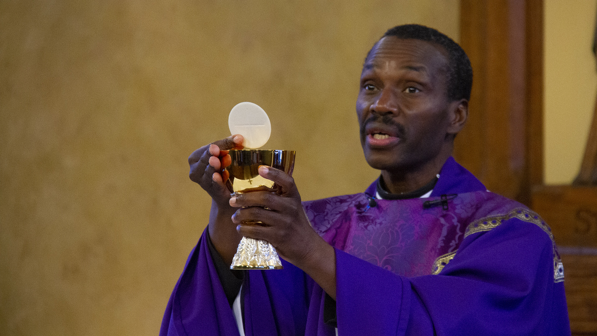 Pray Mass with CatholicTV daily